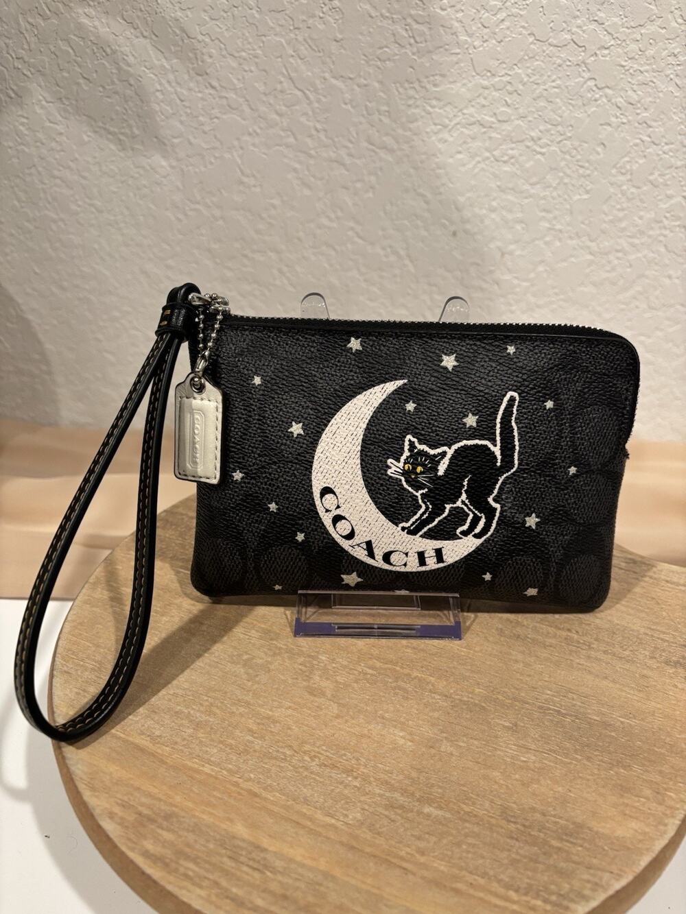 Coach CW869 Halloween Cat Moon Corner Zip Wristlet Signature Canvas Black